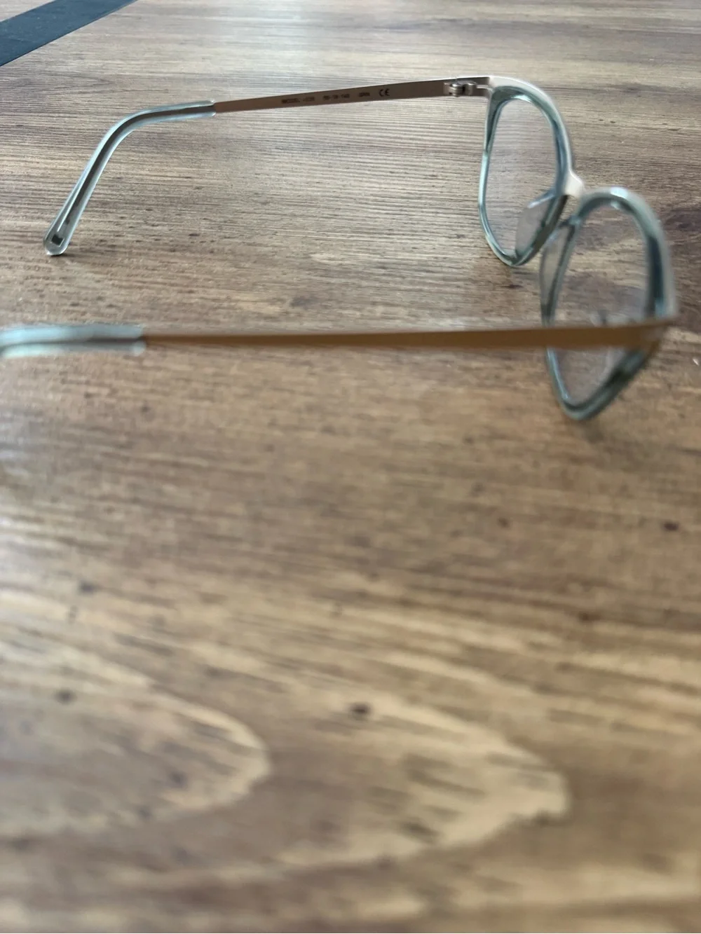 MODO 4529 Women's Ultra-Light Titanium Cat Eyeglasses Gold Green 50-18-140 FRAME